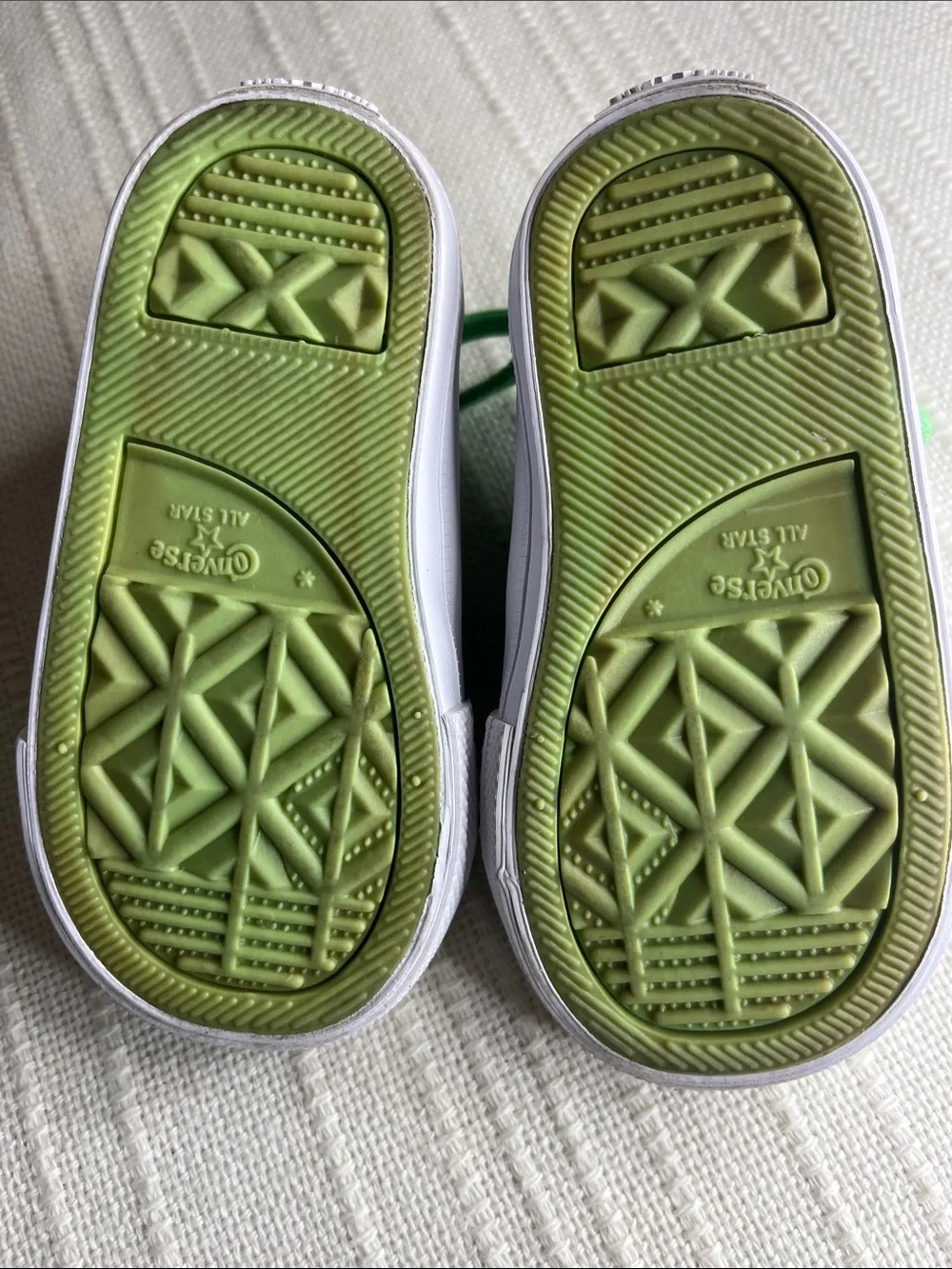 Converse All Stars US 5 baby, Mint Green suede Sneakers w cut-out star detail